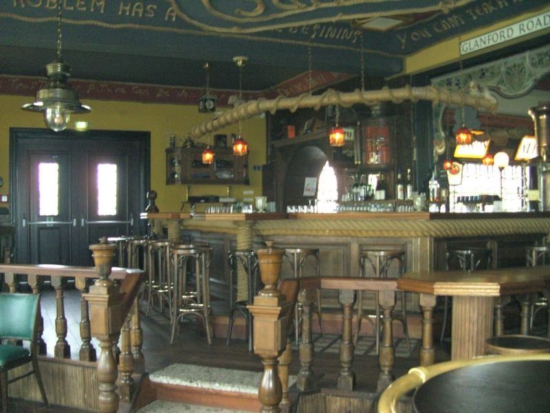 多尔夫旺格兰酒店 西里格 外观 照片